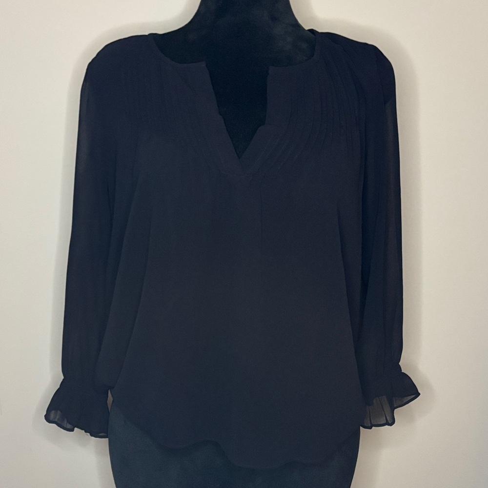 Ann Taylor Elegant Black Sheer Women's Top Size Medium, runs bigger